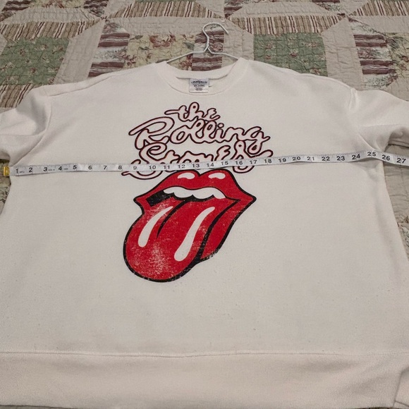 Rolling Stones Sweatshirt - Picture 2 of 7